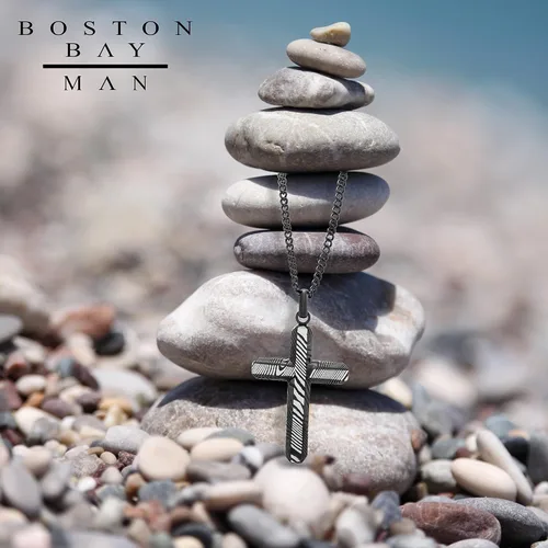 Vista 7 de Boston Bay Diamonds Men's Cross Pendant Necklace in Damascus 316L Stainless Steel on 24" Curb Chain, Elegant Choice of Colors for Fashion with Faith