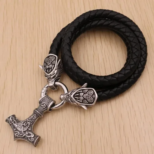 Vista 3 de Nordic - Collar de acero inoxidable con cabeza de lobo para hombre, vikingo, amuleto, el mejor regalo de joyería (con caja de regalo), 8.27 inches