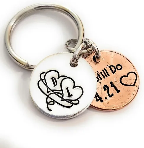 Vista 8 de Tucker's Trinkets And Treasures Personalized Anniversary Year Penny, I Still Do Key Chain, Wedding Anniversary, Couples Gift
