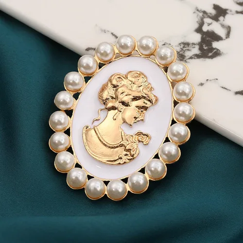 Vista 6 de Broche de camafeo victoriano con diamantes de imitación y perlas para mujer, elegante joyería vintage para damas