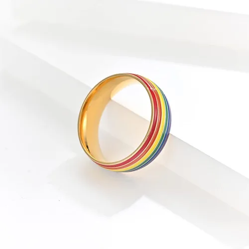 Vista 3 de Anillo de compromiso con arcoíris de orgullo para parejas, de acero inoxidable, 0.315in de ancho, arcoíris, boda, compromiso, para hombres y mujeres