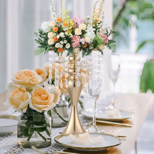Vista 6 de 8 centros de mesa de fiesta para mesas, soportes de flores de metal con cuentas de cristal, centros de mesa de boda para mesa, jarrones de flores