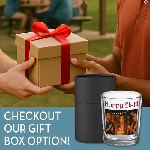 Vista 6 de Vaso de chupito personalizado para cumpleaños número 21 de 2.5oz, detalle divertido con foto personalizada, regalo de bebida personalizado