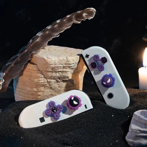 Vista 6 de Jusy Cross D-Pad - Juego de tapas de botón para pulgar, compatible con Nintendo SwitchOLED, Cool Luminous 3D Soft Silicone ABXY Botones Adhesivos