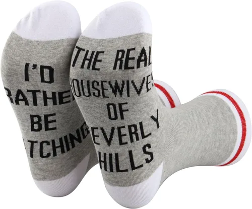 Vista 6 de 2 pares de calcetines inspirados en RHOBH I'd Rather Be Watching RHOBH TV Show Socks Housewives, regalo para amantes de las series de televisión