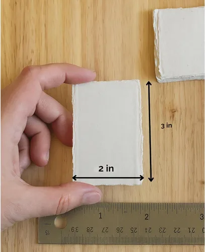 Vista 2 de Papel de algodón hecho a mano con borde irregular de fibra de algodón reciclado, cartulina de medios mixtos para tarjetas de mesa/acompañantes 3 x 2