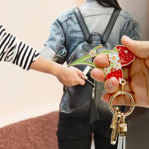 Vista 3 de Llavero de seguridad para mujer, juego de accesorios de llavero de fresa de defensa personal (juego de llaveros de fresa 1), Juego de llaveros
