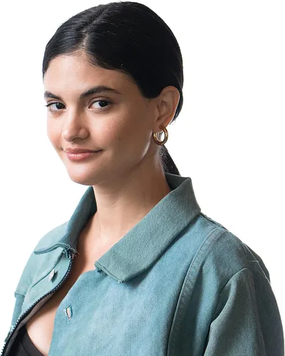 Vista 4 de Polite Society Hoop Gold Earrings for Women – 18K Gold Plated Earrings,Lightweight Timeless, hypoallergenic jewelry perfect for everyday wear or as