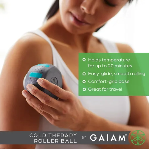 Vista 2 de Gaiam Restore Rodillo Masajeador (Terapia en Frío), Rodillo Muscular Ergonómico de 360° de Fácil Deslizamiento para Alivio de Todo el Cuerpo, Diseño