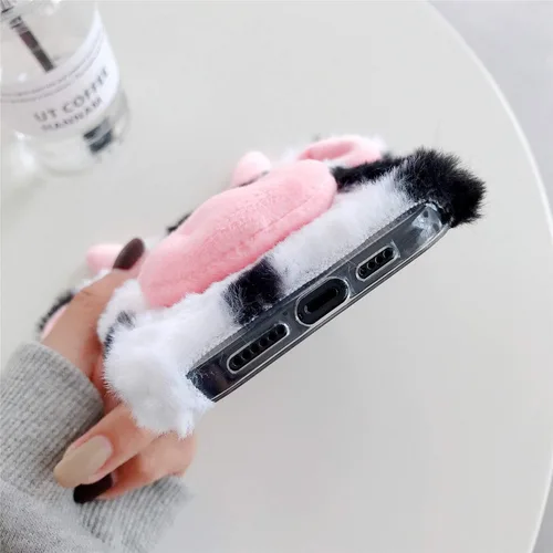 Vista 5 de LUVI Funda 3D linda para iPhone 13, funda de felpa peluda para mujer, diseño de dibujos animados de vaca de piel sintética de pelo femenino de Negro