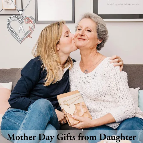 Vista 4 de Memorjew Regalos de corazón rosa para mujer, plata de ley 925, collar con dije de corazón con letra inicial de corazón, regalo de cumpleaños