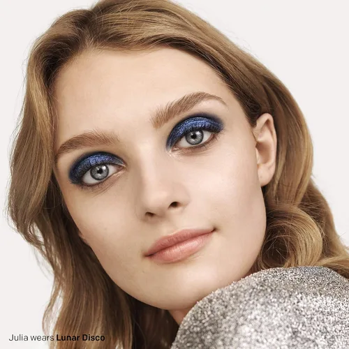 Vista 8 de Almay Velvet Foil Cream Shadow, End Game, 0.36 fl. oz., sombra de ojos metálica