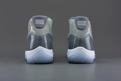 Vista 9 de Jordan 11 Retro Cool Grey 2021 - Baloncesto para hombre CT8012-005