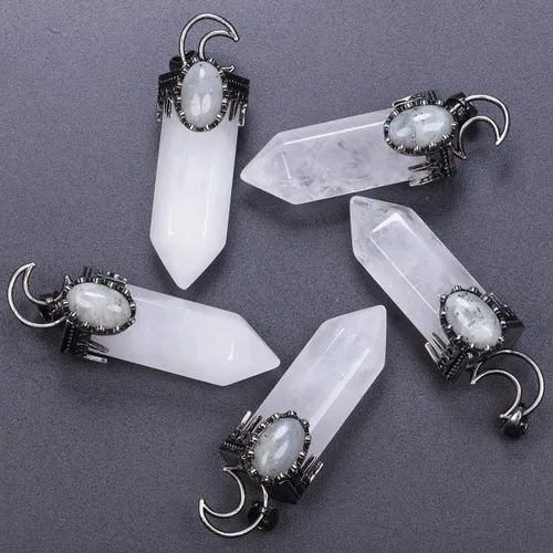Vista 2 de TUMBEELLUWA Paquete de 2 collares con colgante de piedra de cristal natural con cadena para hombres y mujeres, péndulo de punta de cristal hexagonal