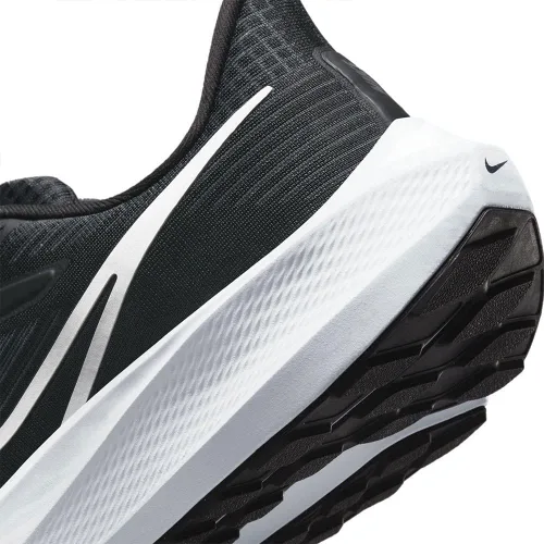 Vista 8 de Nike Men's Sneaker