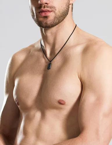 Vista 4 de Airrty Collar con colgante de letra A-Z con inicial para hombres y mujeres, chapado en plata de ley, collares de letras para hombres, caja cuadrada