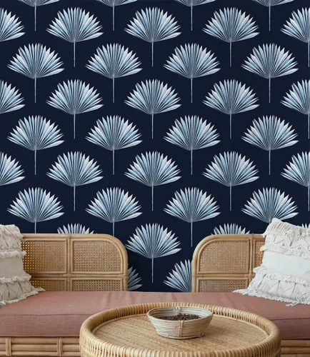 Vista 3 de NextWall Papel tapiz tropical para despegar y pegar con palmeras (azul marino)