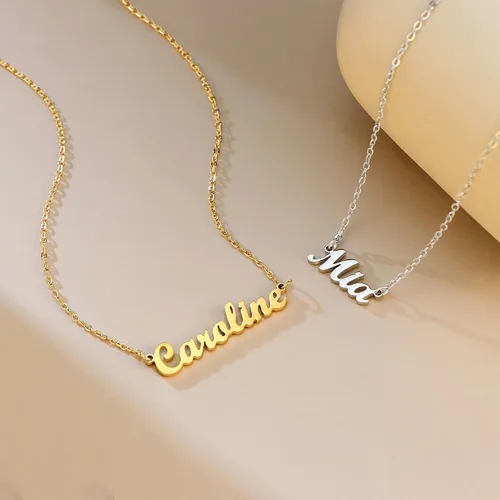 Vista 3 de SANNYRA Collar con nombre personalizado chapado en oro real de 18 quilates con placa de nombre, regalo de joyería para mujeres y niñas