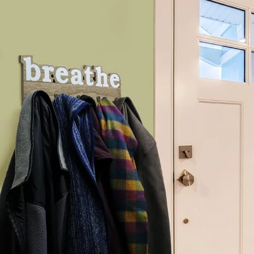 Vista 4 de EXCELLO GLOBAL PRODUCTS Rustic Breathe - Organizador de entrada colgante de pared con 4 ganchos. 17 x 7 pulgadas. Uso como organizador de sombreros