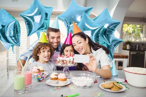 Vista 3 de Treasures Gifted Globos de estrella azul bebé, globos de estrella de Mylar azules, globos de papel de aluminio de estrella azul, globos de Mylar