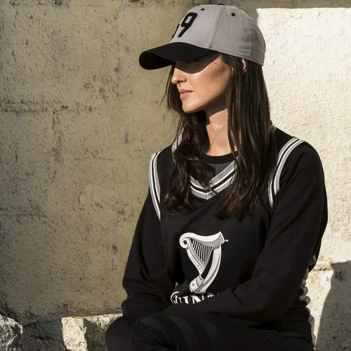 Vista 5 de Guinness 59 Gorra de béisbol ajustable gris y negro