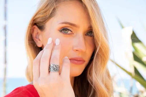 Vista 2 de PZ Paz Creations Anillo de plata de ley 925 con diseño floral de mariposa para mujer, regalo de joyería bohemia de estilo vintage, anillos gruesos