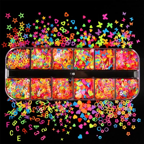 Vista 5 de Juego de 12 cuadrículas coloridas con diseño de corazón para uñas, lentejuelas con purpurina 3D, holográfico, paquete mixto, diseños de letras
