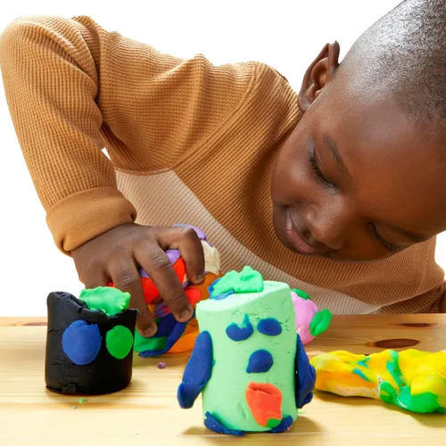 Vista 4 de Play-Doh Ultimate Color Collection - Paquete de 65 latas de 1 onza, incluye brillo, confeti y explosión de color, suministros para el aula