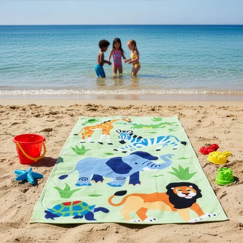 Vista 6 de Wildkin Toalla de playa para niños, 100% algodón, suave y absorbente, ideal para piscina y playa, animales salvajes Verde Oscuro