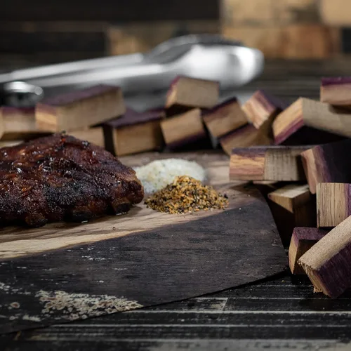 Vista 7 de Midwest Barrel Company - Barril de vino tinto para barbacoa, trozos de madera para ahumar (cubo) trozos de madera grandes de 1 a 4 pulgadas