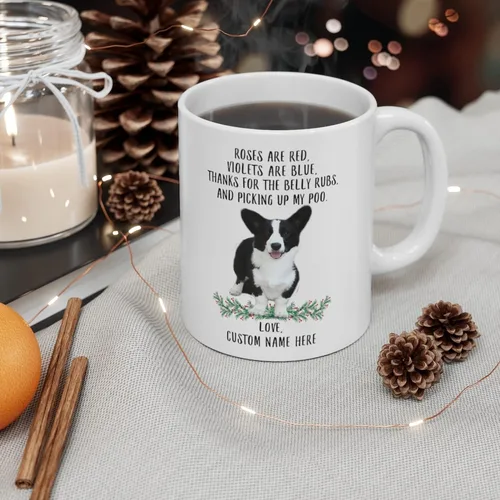 Vista 4 de Cárdigan divertido Welsh Corgi Black White Roses Are Red Violets Are Blue Personalizado Nombre Navidad 2025 Regalos Taza de café blanca 11oz