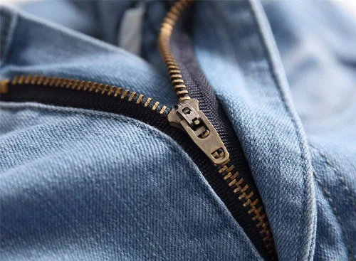 Vista 4 de Pantalón de jean elastizado ajustado moderno para hombre