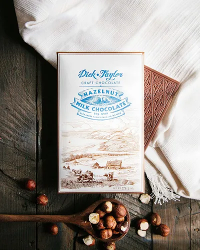 Vista 2 de Dick Taylor Craft Chocolate Tríos de chocolate con leche Regalo de chocolate artesanal gourmet A2, sin soja, hecho a mano Barras de 2 onzas