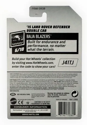 Vista 2 de Hot Wheels '15 Land Rover Defender Double Cab, [gris] 14/250 Baja Blazers 6/10