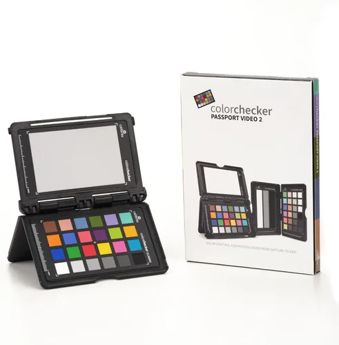 Vista 2 de Calibrite ColorChecker Passport Video 2 Kit portátil de calibración de color para foto/video, objetivos clásicos de 24 parches y balance de blancos