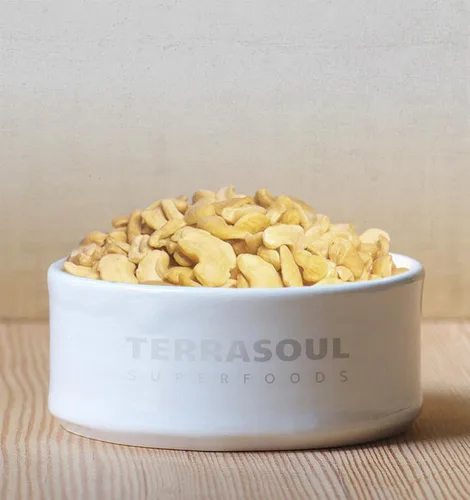 Vista 3 de Anacardos orgánicos Terrasoul Superfoods (Grado Mylk)