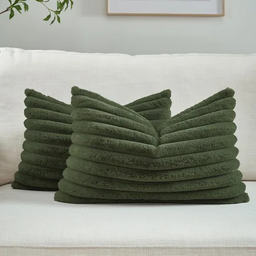 Vista 31 de FUTEI Pack of 2 Faux Fur Throw Pillow Covers 20x20 Inch, Navy Blue Azul marino
