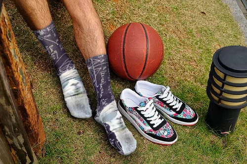 Vista 7 de Calcetines divertidos para hombre y niños, coloridos estampados 3D, gráficos de alimentos de animales, novedosos calcetines atléticos, regalo