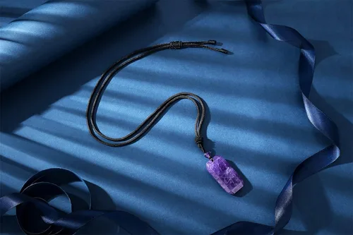 Vista 2 de MAIBAOTA Collar de cristal para hombres y mujeres, collar de piedra de cristal curativo, collar de cuerda ajustable, collar de piedras preciosas