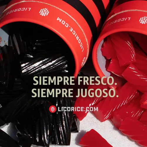 Vista 4 de Licorice Gourmet Candy Regaliz Rojo y Negro Soft Twists