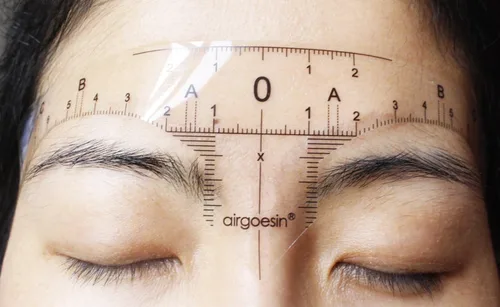Vista 6 de 50 unids desechables adhesivo para cejas microblading regla guía cinta adhesiva tatuaje plantilla medida herramienta de belleza