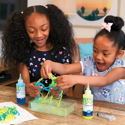 Vista 5 de Steve Spangler Science Kit de iniciación de slime de cuerda, incluye azul y amarillo (3.4 onzas cada uno) - Kit de experimentos científicos de slime