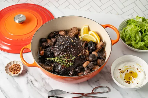 Vista 5 de Le Creuset Signature - Horno de chef de hierro fundido, 7.5 cuartos de galón, Artichaut