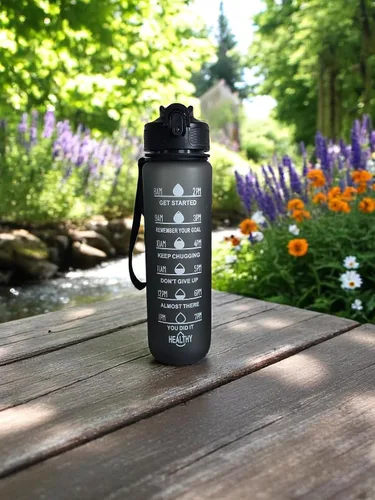 Vista 2 de Botella de agua deportiva con marcador de tiempo, 32 onzas, seguimiento motivacional, sin BPA, azul, verde y negro (negro)