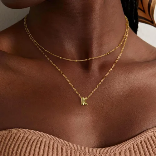 Vista 6 de Collar de letras doradas y plateadas, con inicial en capas para mujer, pequeños collares con dije, gargantilla delicada, collar lindo apilable
