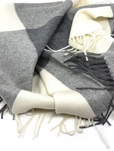 Vista 6 de Alpaca Home Manta de alpaca Cheeky Checks 100% lana de alpaca bebé 6.6 pies de largo x 4.25 pies de ancho hipoalergénica, suave y acogedora