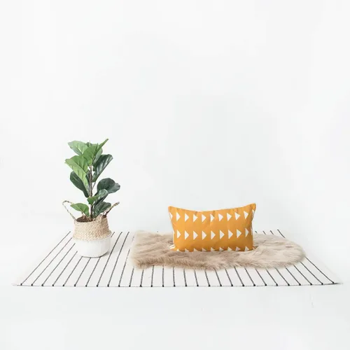 Vista 2 de Hofdeco Funda de almohada lumbar africana solamente, triángulo amarillo mostaza, 12 x 20 pulgadas