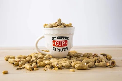 Vista 3 de Tighty Whiteys - Taza de café para ropa interior, divertida taza de café, gran regalo para los amantes del café, taza de cerámica, 20 onzas