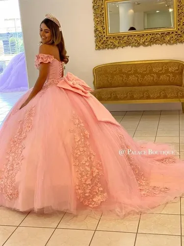 Vista 4 de Zhangyo Vestidos de quinceañera con hombros descubiertos Vestido de bola Princesa Novia Dulce 16 Vestidos de Encaje Apliques Vestidos de Desfile