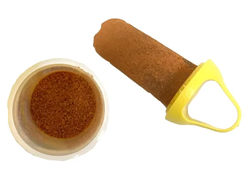 Vista 4 de Paletas Mexicanas de Chile – Paquete variado de 12 paletas de chile envueltas individualmente